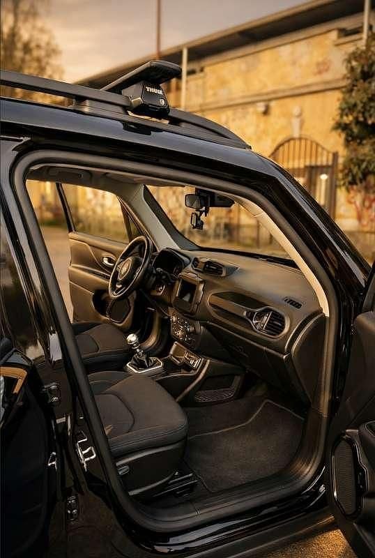 Usata Jeep Renegade Night Eagle 120 CV (88 kW) 2020 Nero SUV