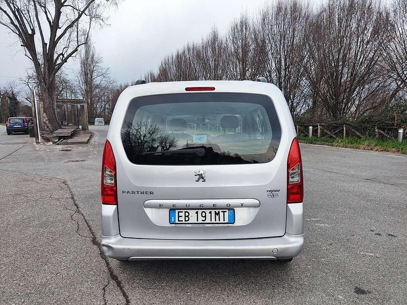 Usata Peugeot TePee Premium 90 CV (66 kW) 2010 Other Station wagon