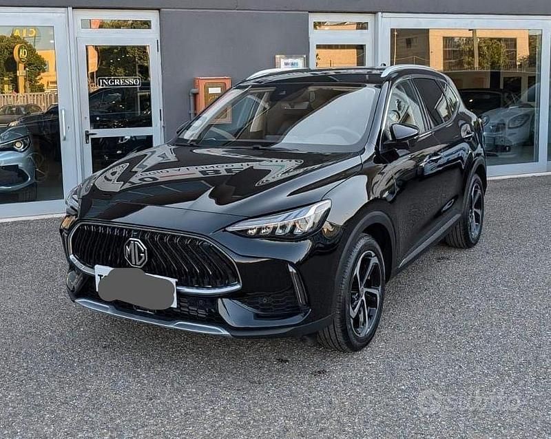 Usata MG HS Luxury 162 CV (119 kW) 2024 Nero SUV