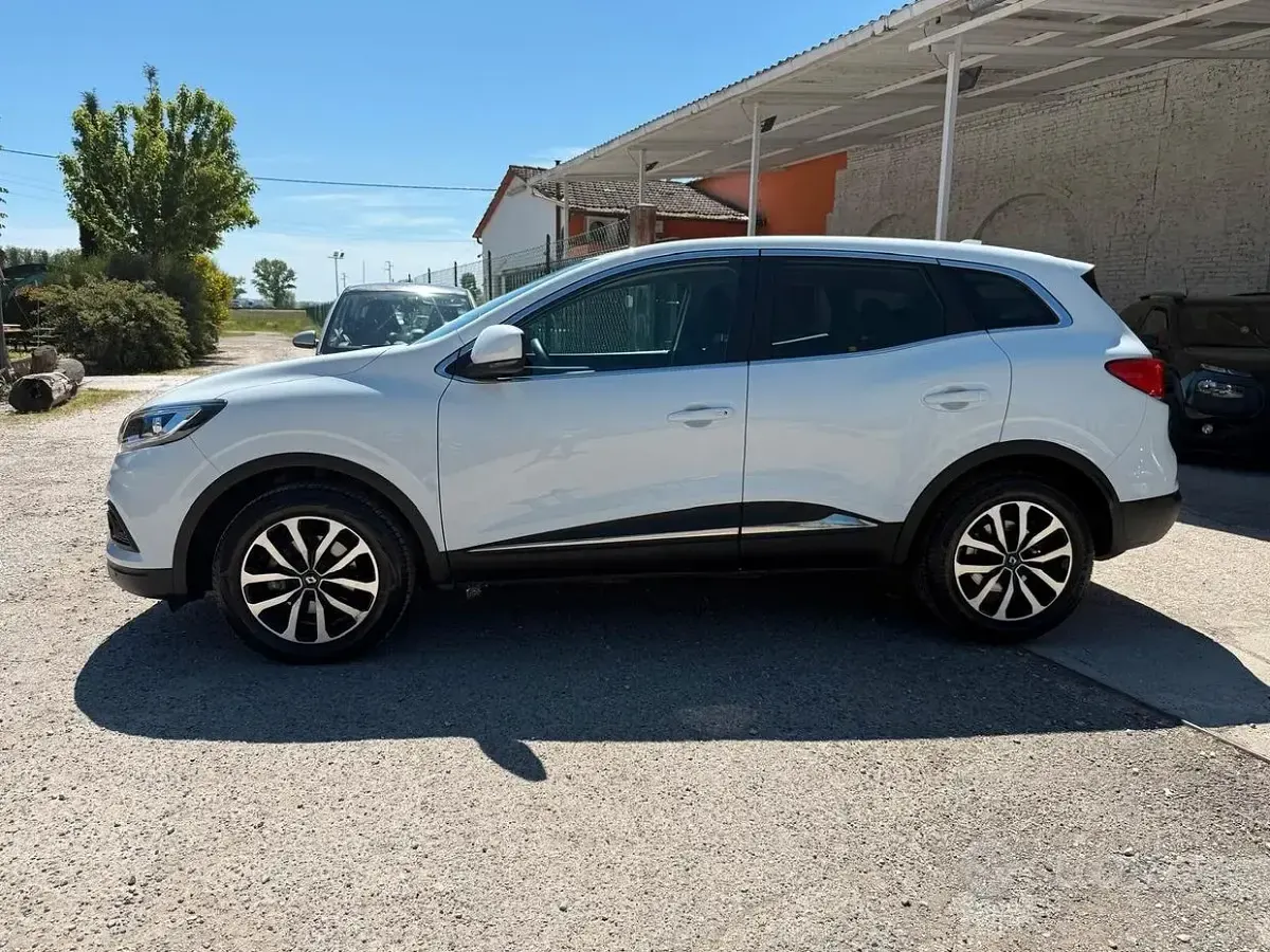 Usata Renault Kadjar Techno 116 CV (85 kW) 2022 Bianco SUV