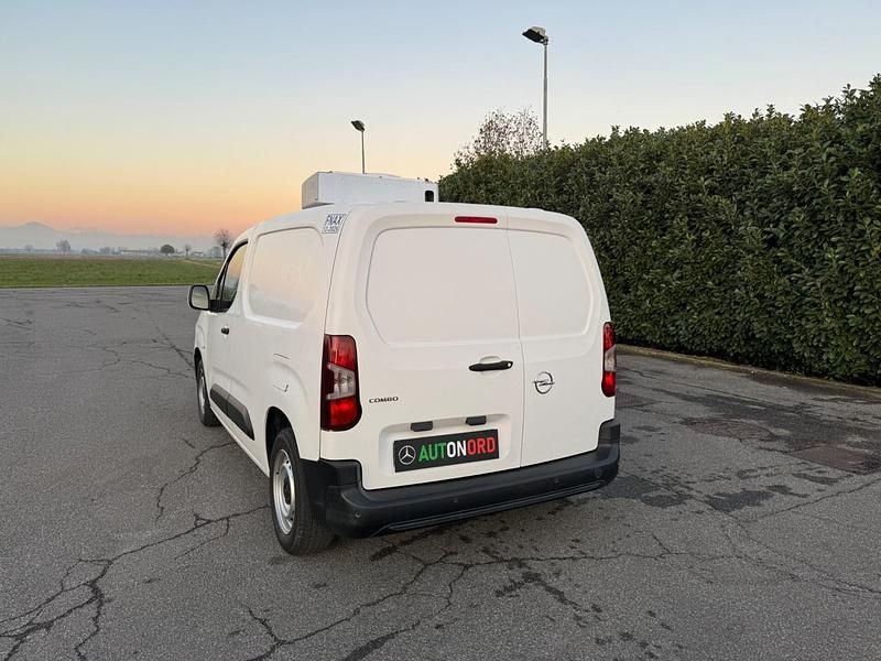 Usata Opel Combo S 102 CV (75 kW) 2020 Bianco Berlina
