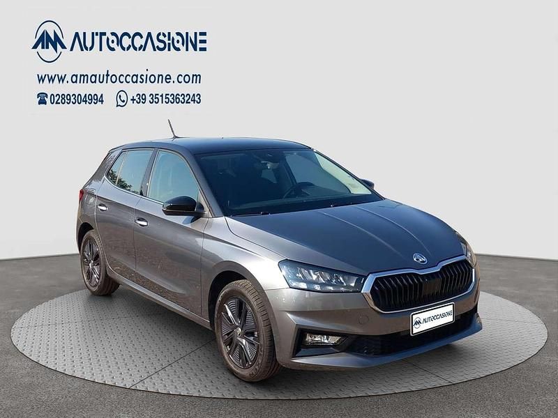 Grigio Usata 2022 Skoda Fabia Style Due volumi | 13.600 € (Buon prezzo) - Immagine 1/4