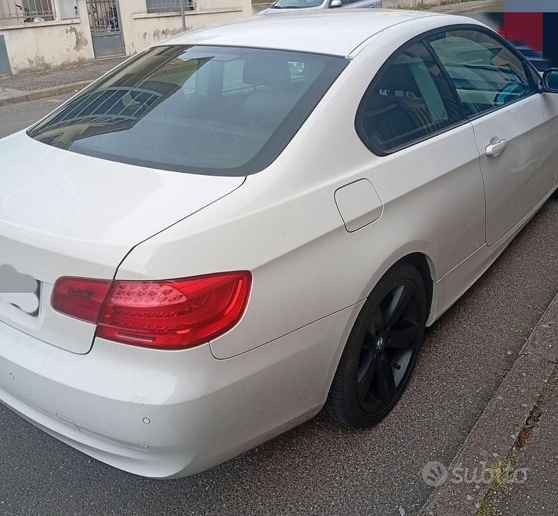 Usata BMW 320 184 CV (135 kW) 2011 Berlina