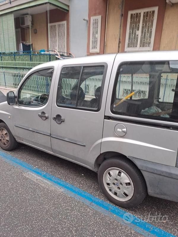 Usata Fiat Doblò 2003 Grigio Monovolume
