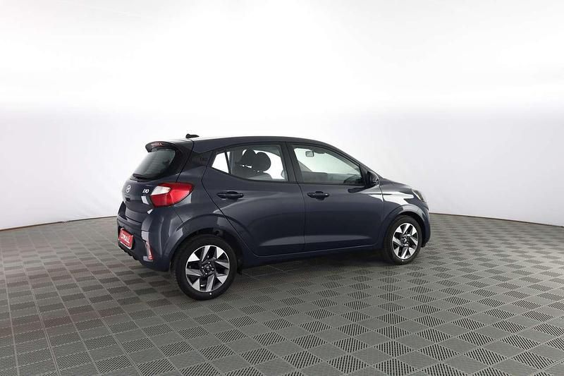 Nuova Hyundai i10 63 CV (46 kW) 2025 Lumen grey pearl Utilitaria