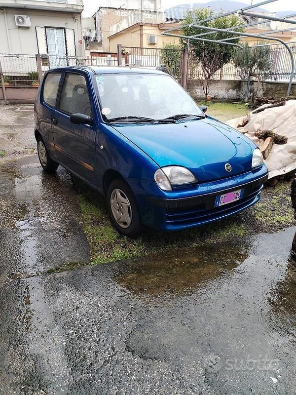 Usata Fiat 600 2002 Blu Utilitaria