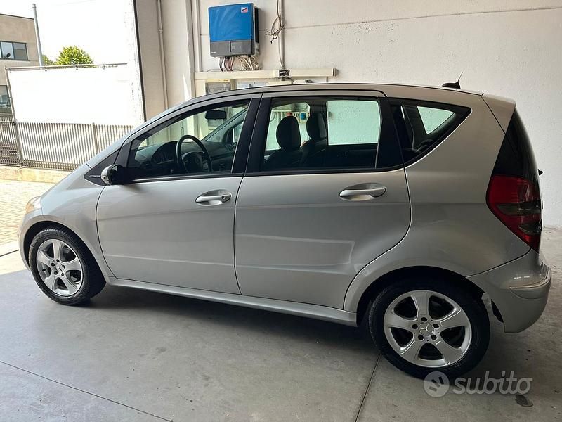 Usata Mercedes A160 Avantgarde 81 CV (59 kW) 2006 Grigio Berlina