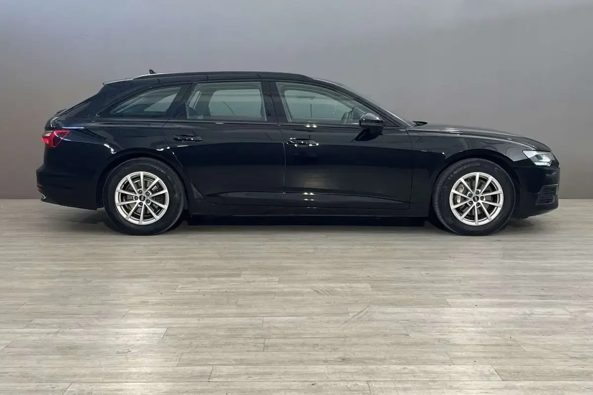 Usata Audi A6 Business 163 CV (119 kW) 2022 Nero Station wagon