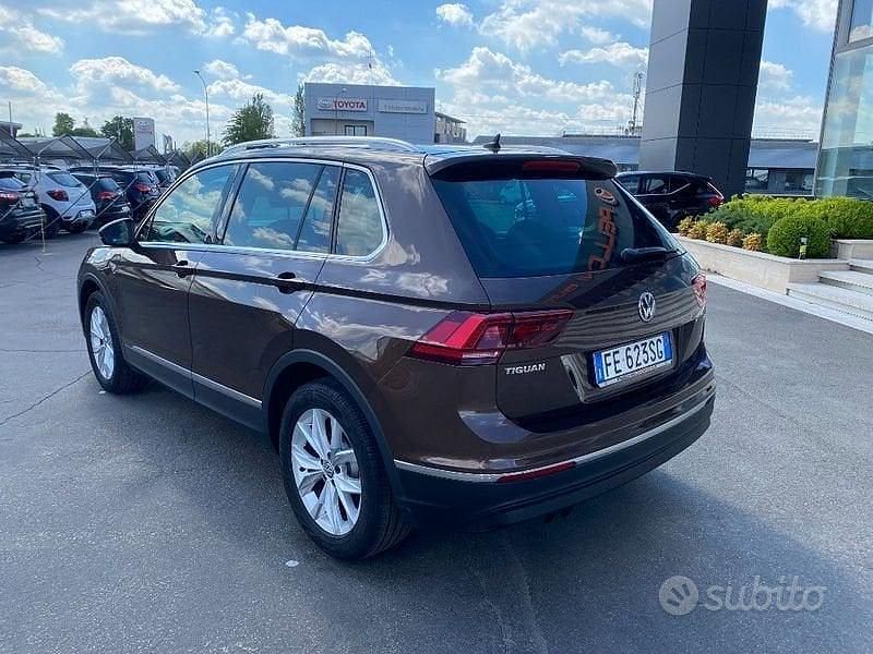Usata VW Tiguan Executive 150 CV (110 kW) 2016 Marrone SUV