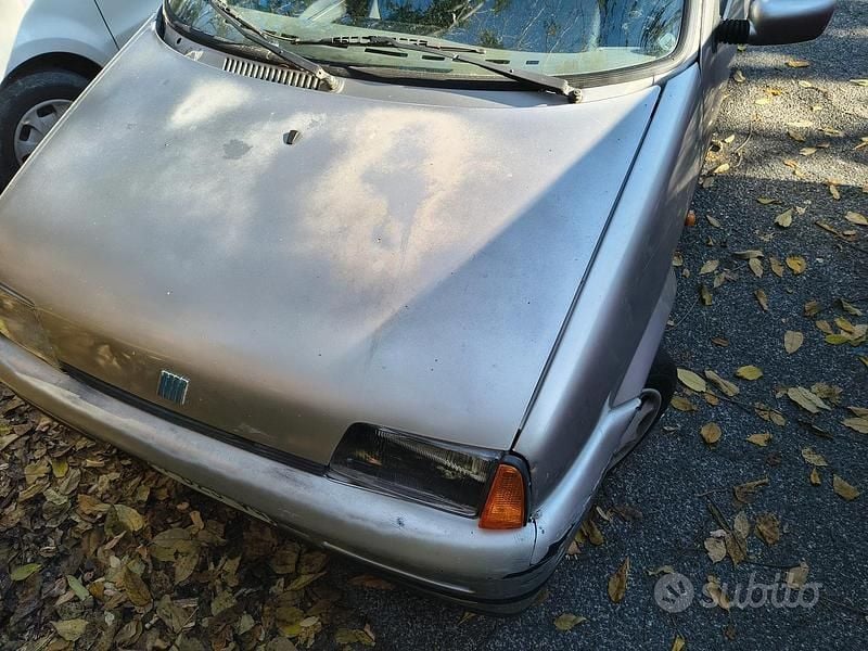 Usata Fiat Cinquecento 39 CV (28 kW) 1998 Grigio Utilitaria