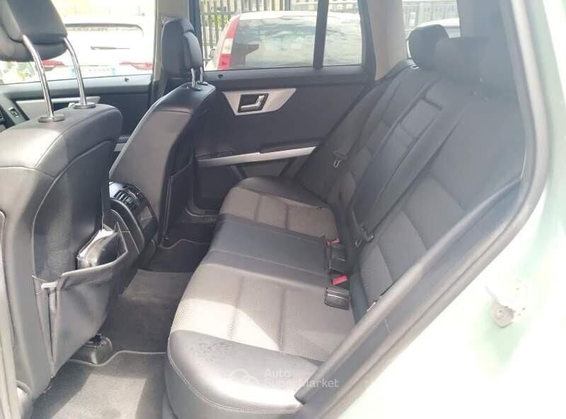Usata Mercedes GLK320 224 CV (164 kW) 2009 Verde SUV