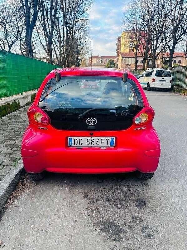 Usata 2007 Toyota Aygo City Due volumi | 2300 € (Ottimo prezzo) - Immagine 1/4