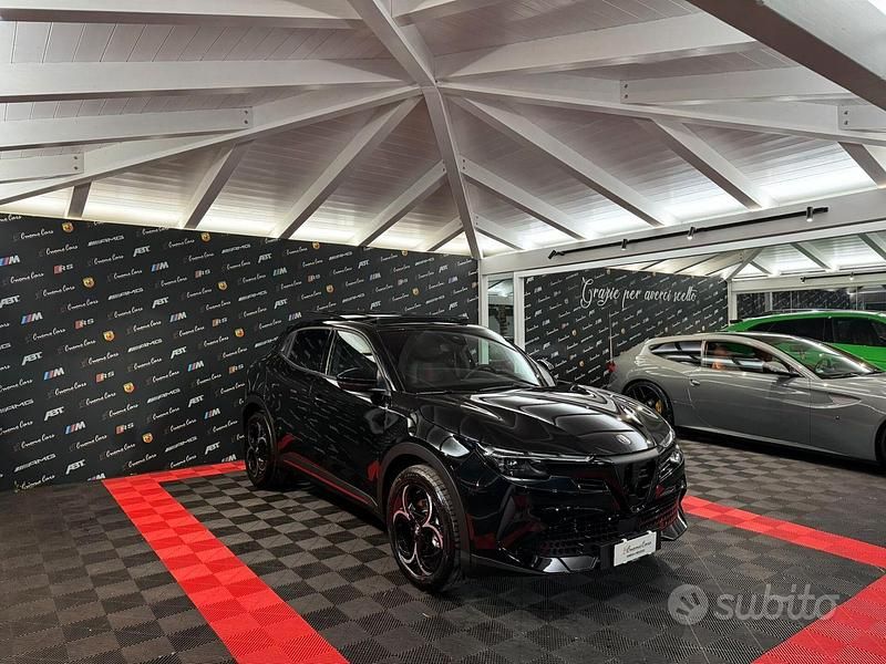 Nuova Alfa Romeo GT Junior Edizione Speciale 136 CV (100 kW) 2025 Nero Station wagon