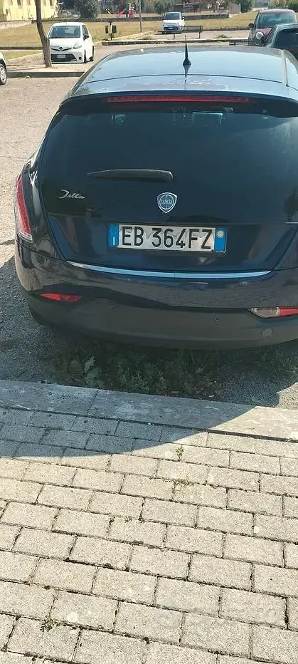 Usata Lancia Delta 120 CV (88 kW) 2008 Bluazzurro Utilitaria