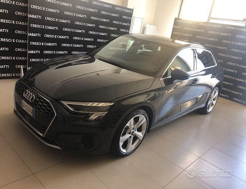 Usata Audi A3 Advanced 116 CV (85 kW) 2023 Grigio Berlina