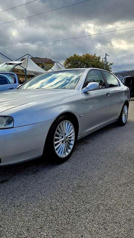 Usata Alfa Romeo 166 Progression 175 CV (128 kW) 2004 Berlina