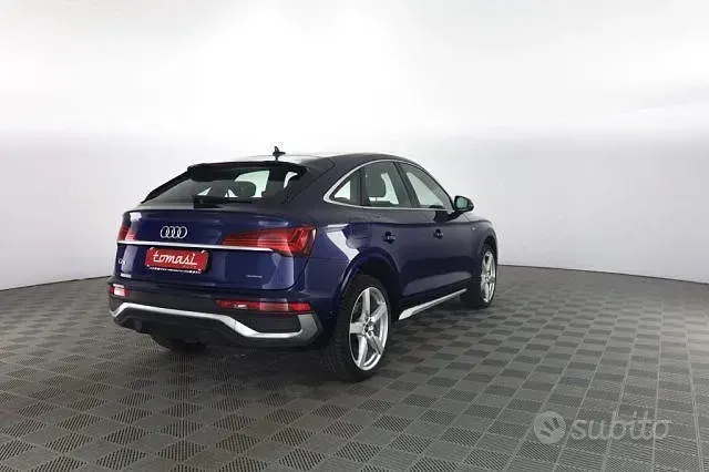 Usado Audi Q5 Design 204 CV (150 kW) 2022 Azul SUV
