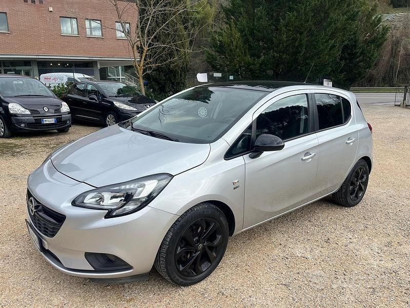 Usata Opel Corsa 90 CV (66 kW) 2019 Grigio Utilitaria