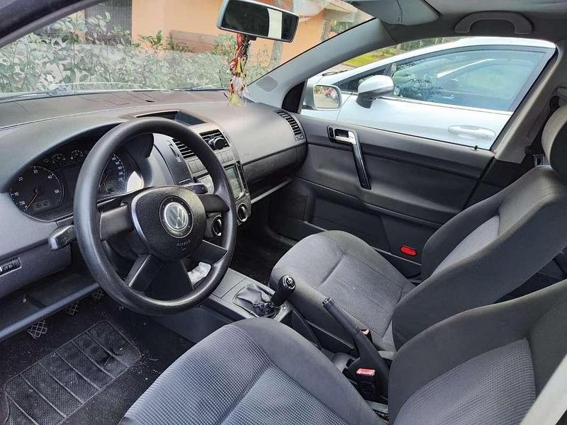 Occasion VW Polo Comfortline 75 ch (55 kW) 2004 Argent Citadine