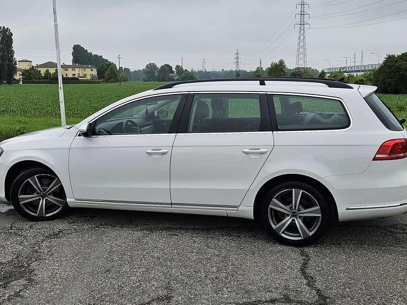 Occasion VW Passat Highline 140 PK (102 kW) 2013 Wit Stationwagen