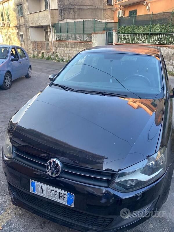 Usata VW Polo 90 CV (66 kW) 2011 Nero Berlina