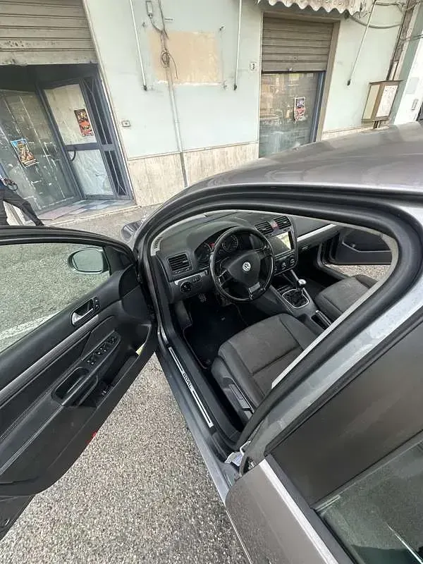 Usata VW Golf IV Goal 105 CV (77 kW) 2006 Berlina
