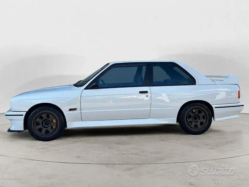 Usata BMW M3 Efficient Dynamics 200 CV (147 kW) 1987 Bianco Coupé
