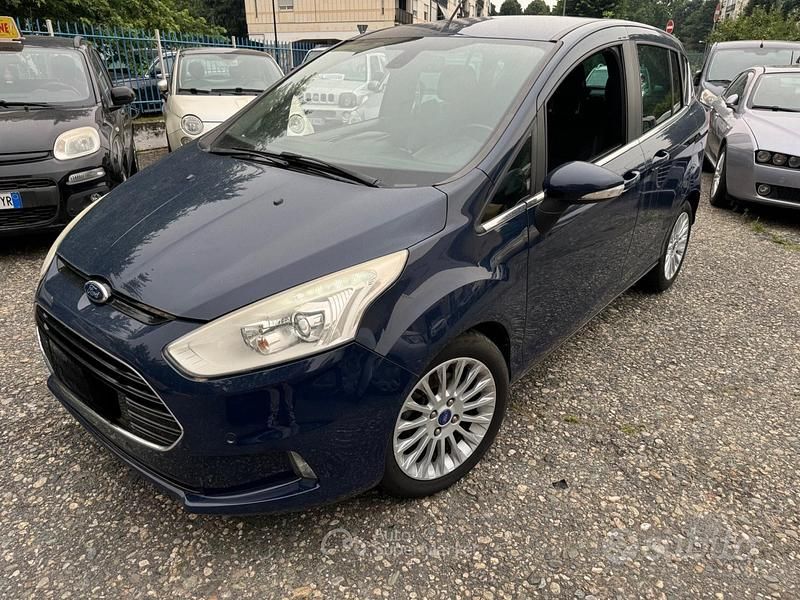 Begagnad Ford B-MAX Titanium 101 HK (74 kW) 2013 Blå Minibuss