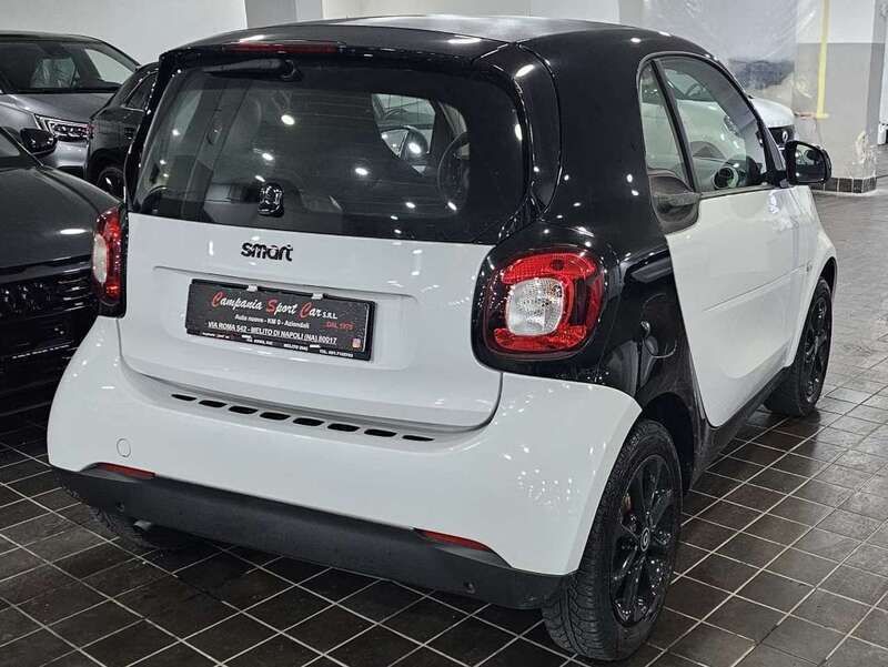 Usata Smart ForTwo Coupé Passion 69 CV (50 kW) 2016 Alpine white Utilitaria