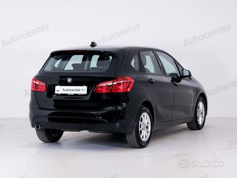 Usata BMW 214 Active Tourer Advantage 95 CV (69 kW) 2016 Nero Monovolume