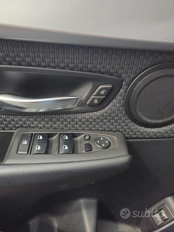 Usata BMW 220 Active Tourer Advantage 192 CV (141 kW) 2018 Giallo Monovolume