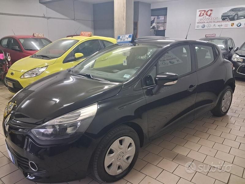 Usata Renault Clio IV 75 CV (55 kW) 2014 Nero Berlina