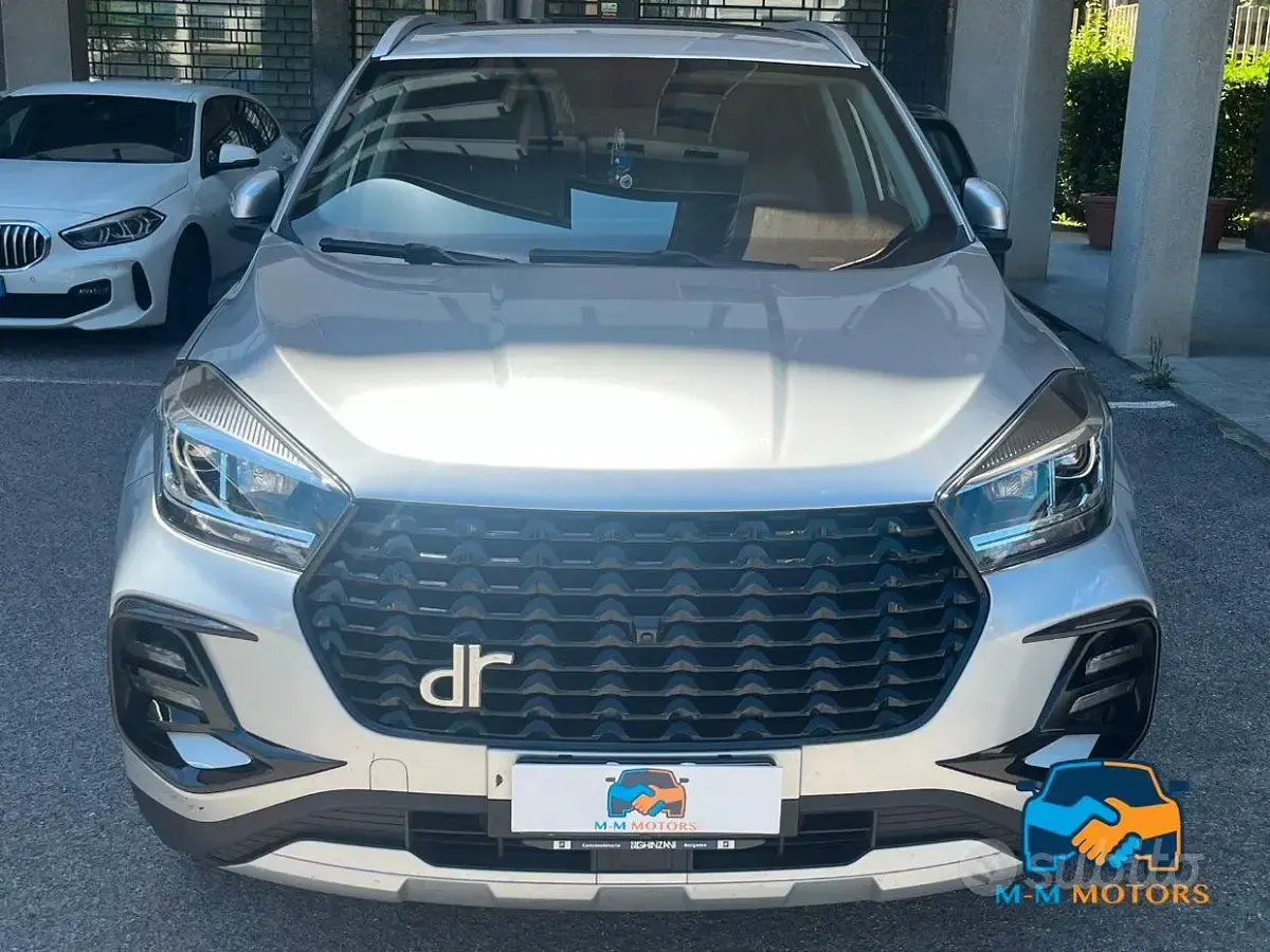 Usata DR DR 5.0 155 CV (114 kW) 2024 Grigio SUV