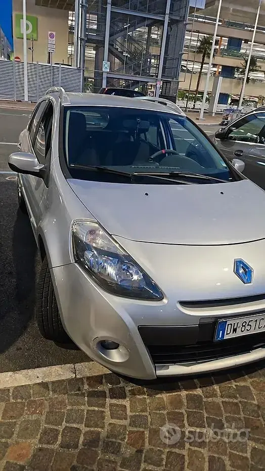 Usata Renault Clio 75 CV (55 kW) 2009 Grigio Station wagon