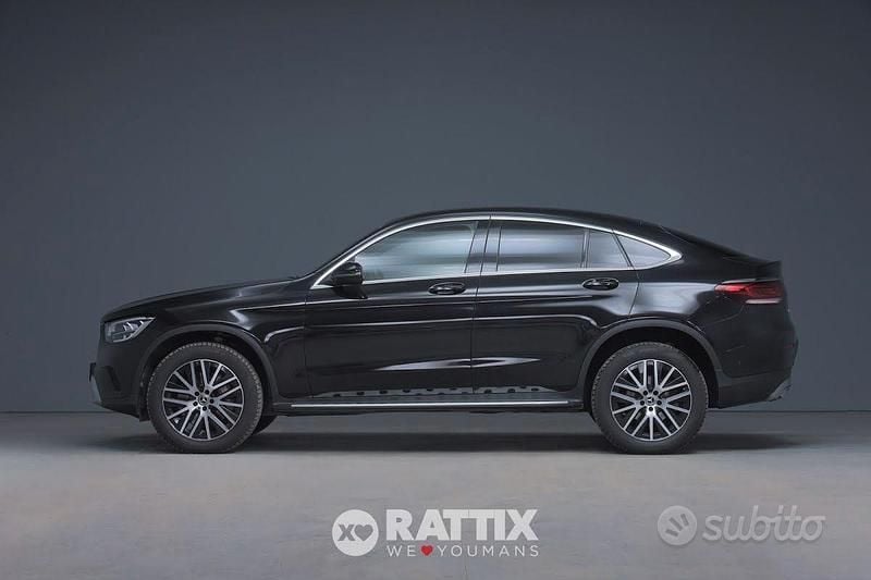 Usata Mercedes GLC300 2022 Nero Coupé