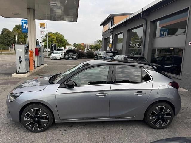 Usata Opel Corsa-e Elegance 100 kW (136 CV) 2020 Grigio(met.) Utilitaria