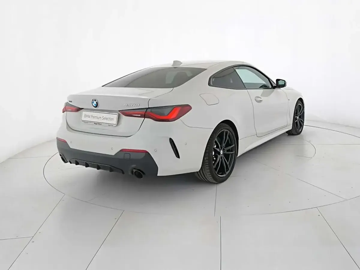 Usata BMW 430 M Sport 286 CV (210 kW) 2022 Alpin white Coupé