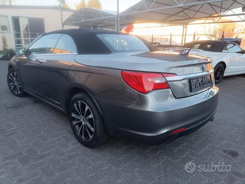 Usata Lancia Flavia 169 CV (124 kW) 2013 Grigio Cabrio