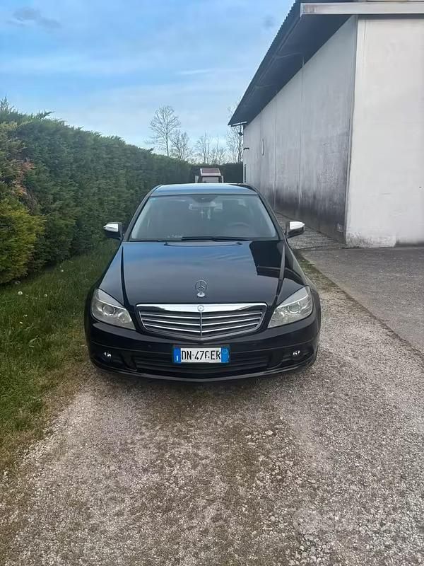 Usata Mercedes C200 2008 Nero Berlina
