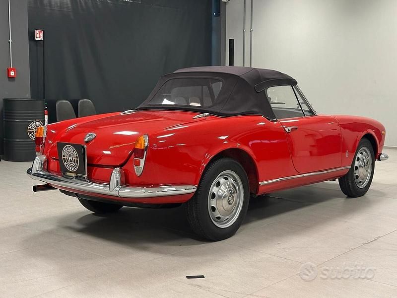 Usata Alfa Romeo Giulietta Veloce 96 CV (70 kW) 1960 Rosso Cabrio