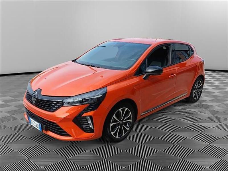 Arancione Usata 2024 Renault Clio V Techno | 16.900 € (Buon prezzo) - Immagine 1/4