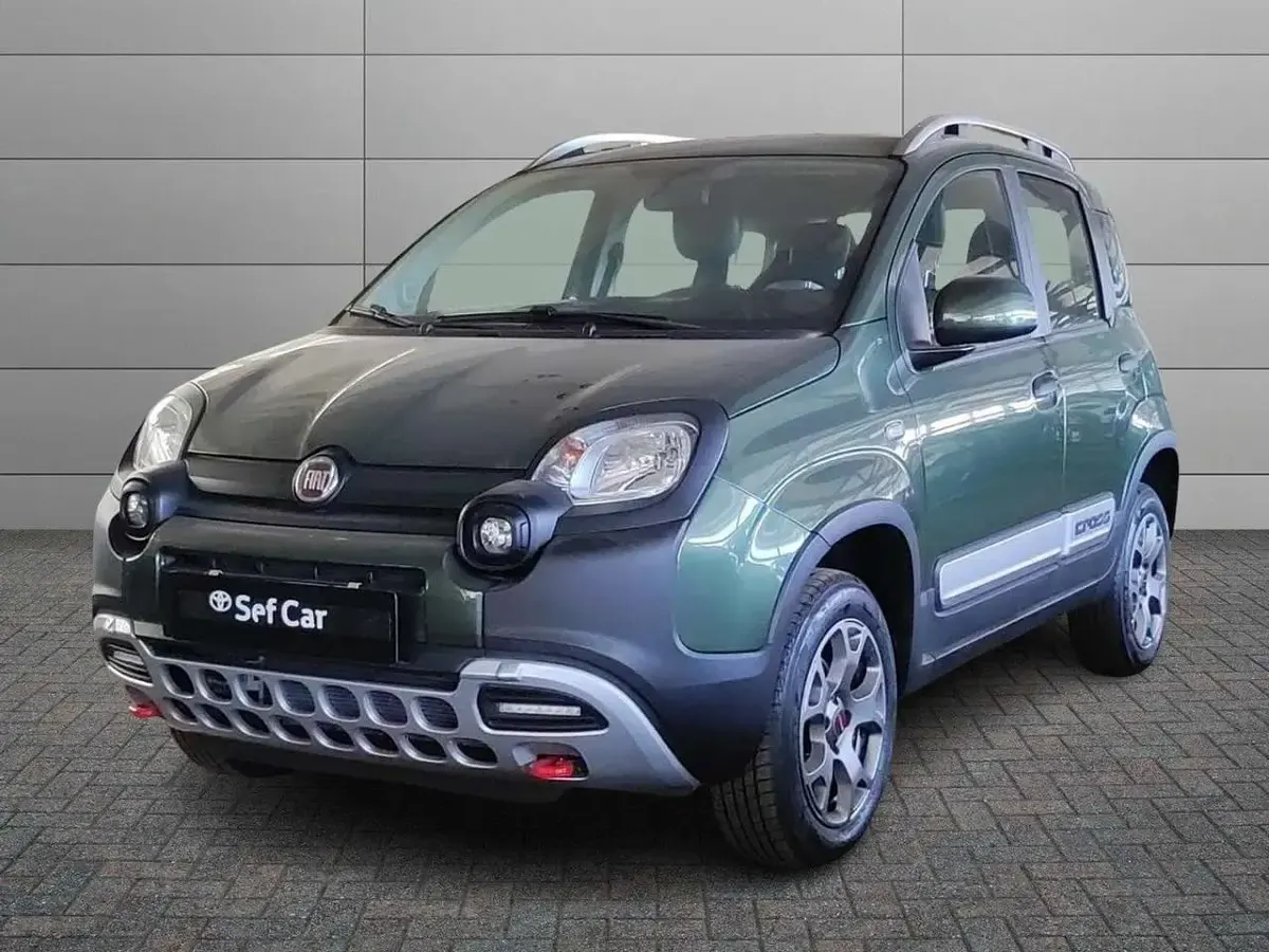 Usata Fiat Panda Cross Cross 95 CV (69 kW) 2015 Verde Utilitaria