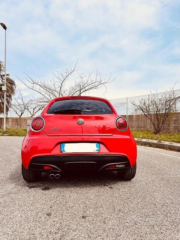 Usata Alfa Romeo MiTo 155 CV (114 kW) 2008 Rosso Utilitaria