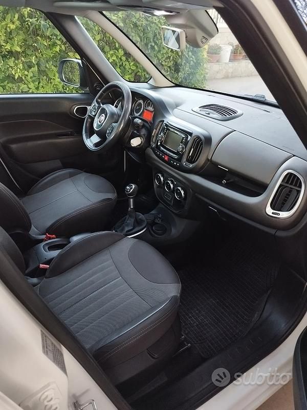 Usata Fiat 500L 2013 Bianco Monovolume