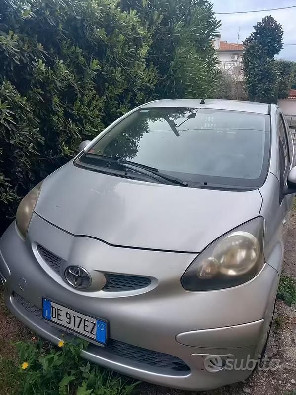 Usata Toyota Aygo 67 CV (49 kW) 2007 Utilitaria
