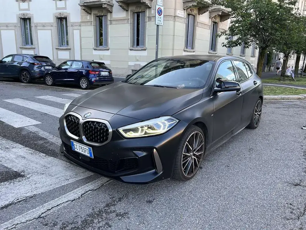 Usata BMW M135 306 CV (225 kW) 2020 Nero Utilitaria
