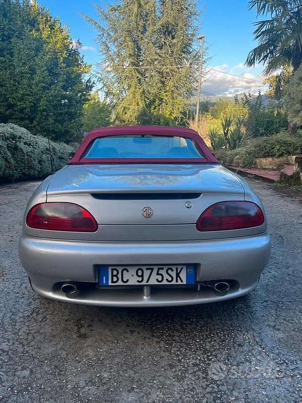 Usata MG F 146 CV (107 kW) 1999 Grigio Cabrio