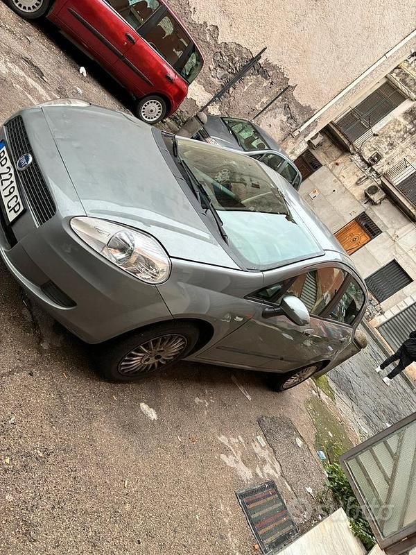 Usata Fiat Punto 2004 Grigio Utilitaria