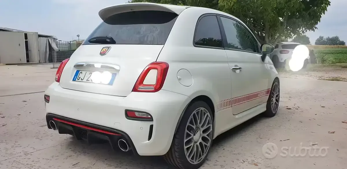 Usata Abarth 500 135 CV (99 kW) 2013 Bianco