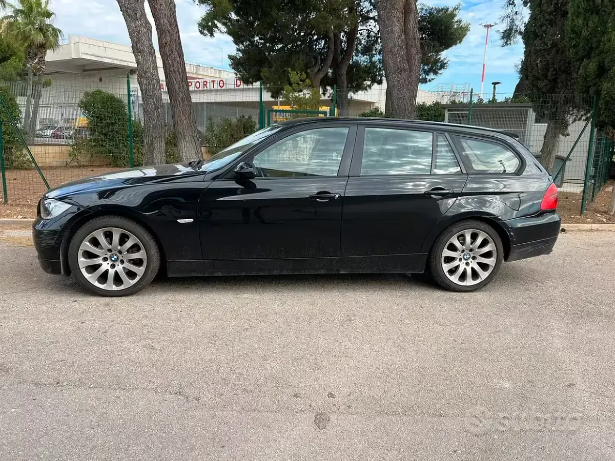 Usata BMW 320 177 CV (130 kW) 2007 Nero Station wagon